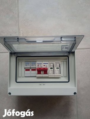 DC leválasztó doboz napelemhez