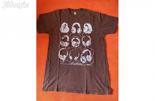 DC mintás póló - S