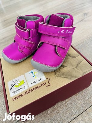 DD Step rózsaszín bundás bélelt csizma kislány téli babacipő 19-es 19
