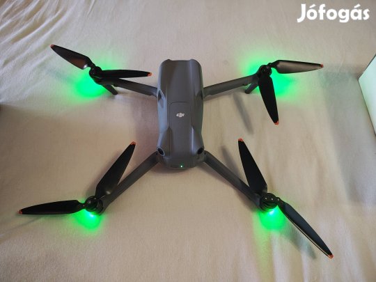 DJI Air 3 Fly More Combo RC 2 kijelzős távirányító + extrákkal