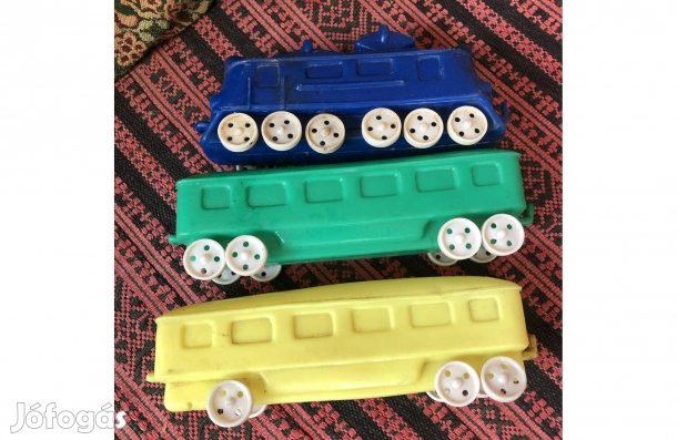 DMSZ műanyag vagon ,játék vonat 5000 Ft /db