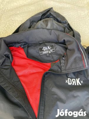DRK átmeneti kabát fekete színben