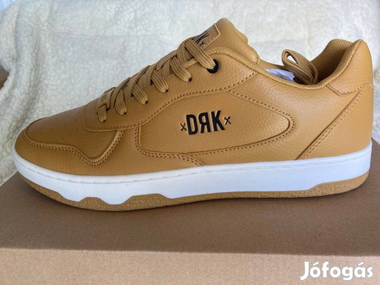 DRK férfi alacsonyszárú 43-as utcai cipő