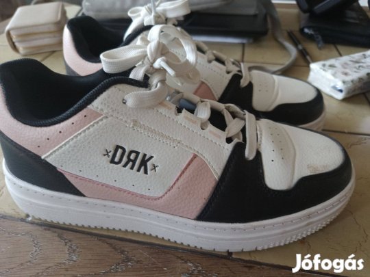 DRK női cipő