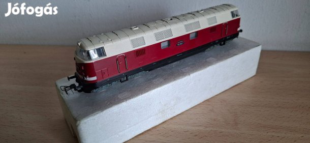 DR BR118 dízelmozdony Piko VEB H0