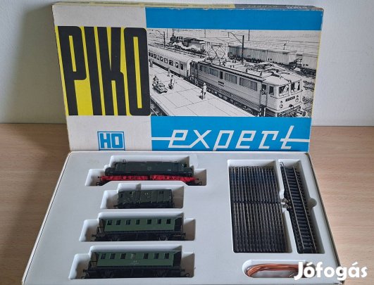 DR E44 mozdony + 3 vagon + oválpálya, Piko VEB H0