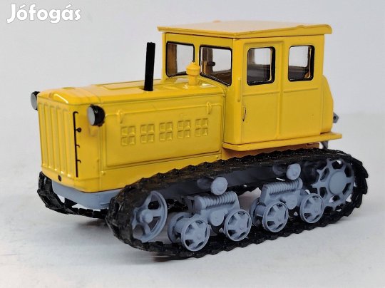 DT-54 traktor modell 1:43 új bontatlan eladó