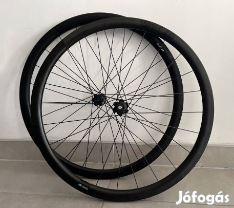 DT Swiss PRC 1650 DB Spline Carbon tárcsás kerékszett