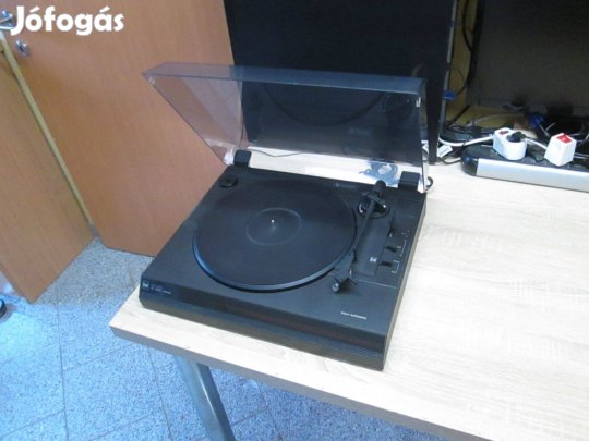 DUAL CS 2115 lemezjátszó nagyon szép állapotban