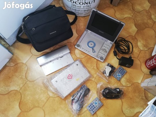 DVD és CD-s Lejátszó 