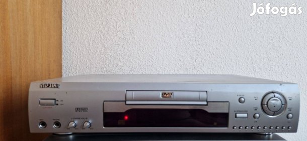 DVD lejátszó Red Star