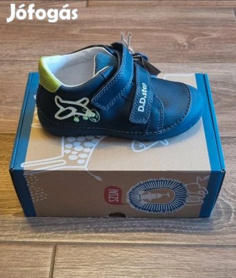 D.D Step kisfiú repcsis zárt cipő
