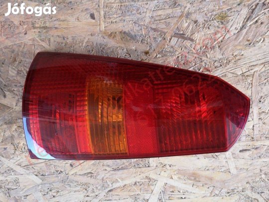 D Focus MK1 kombi bal hátsó fényszóró XS4X-13N004-EC