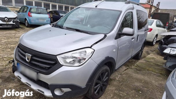 Dacia Dokker Stepway Lökhárító Első