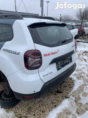 Dacia Duster II 2 ajtó sárvédő lámpa küszöb csomagtérajtó futómű