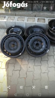 Dacia Duster Lemezfelni Acélfelni Felni Garnitúra 16