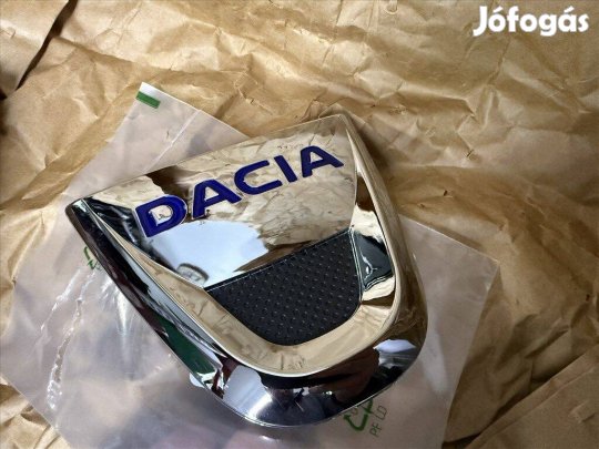 Dacia Duster Lodgy Dokker Sandero embléma jelvény