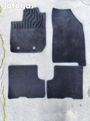 Dacia Duster szőnyeg gyári szövetszőnyeg 749026419R Duster II