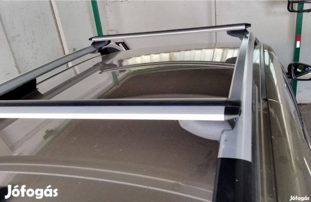 Dacia Duster tetőcsomagtartó