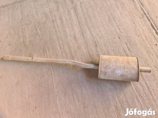 Dacia Kipufogó Közép