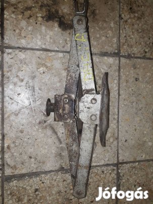 Dacia Logan I Emelő