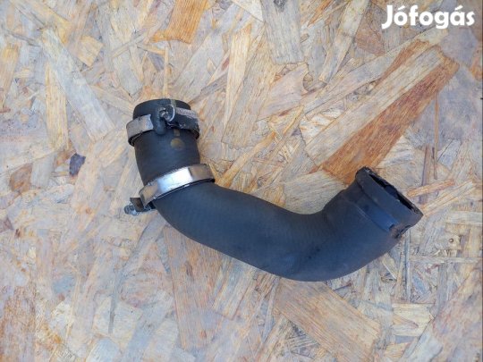 Dacia Logan (2004-2010) 1.5DCI Intercooler Cső