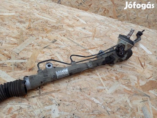 Dacia Logan (2004-2010) Kormánymű