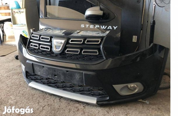 Dacia Sandero 2 Stepway első lökhárító