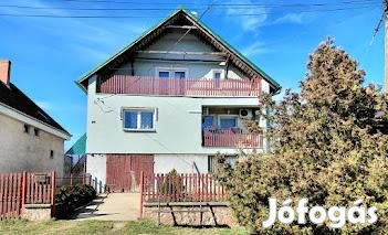 Dad, 5 szobás  családi ház eladó