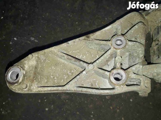 Daewoo Lanos Generátor Tartó Bak