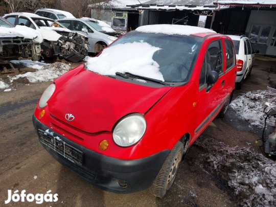 Daewoo Matiz 2 karosszéria elemei piros