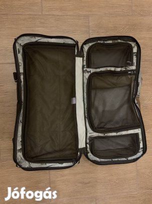 Dakine Split Roller Bag ( 65 literes gurulós utazó táska )