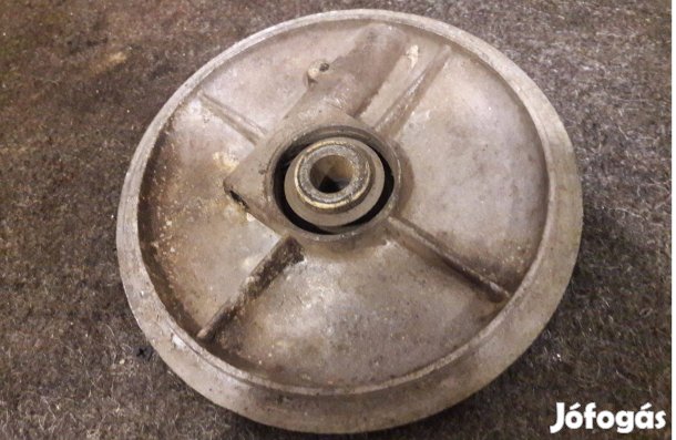 Danuvia gyári első kerék agy lemez kilométeróra meghajtó fal