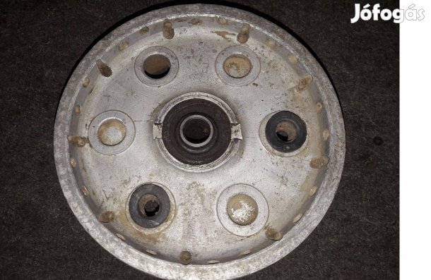 Danuvia gyári kerék agy ( 5 bordás )