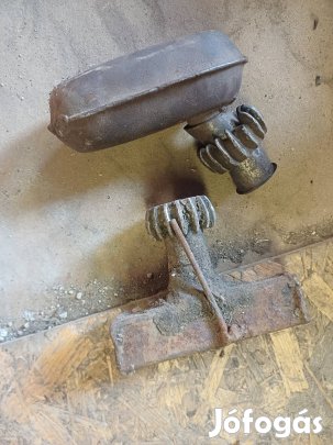 Danuvia kipufogó kapálógépre.