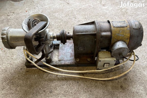 Darálógép hajtóművel