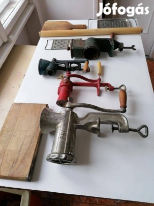 Darálók, régi konyhai eszközök