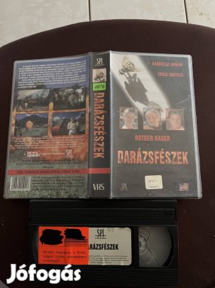 Darázsfészek akció vhs 