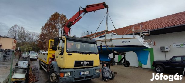 Daruzás darus fuvarozás kcr-es autó