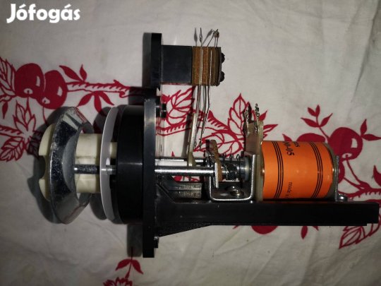 Data East Flipper pop bumper komplett