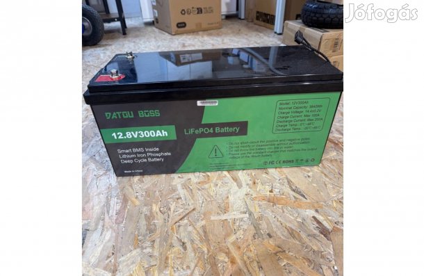 Datouboss 12 V / 300 Ah Lifepo4 akkumulátor