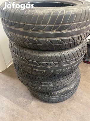 Dayton nyári gumi 205/55 R16