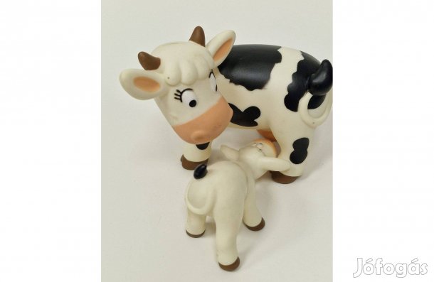 Deagostini szoptató tehén kicsinyével eladó