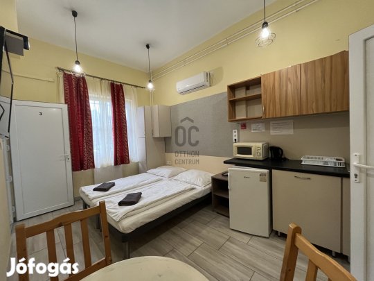 Debrecen Belvárosában ELADÓ 2 db apartmanszoba