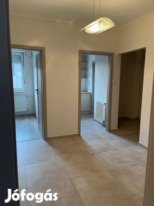 Debrecen Bem tér 10. kiadó lakás