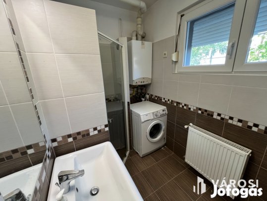 Debrecen, Egyetem melletti jó lakás jó helyen!