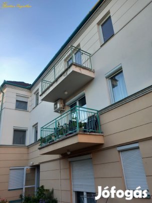 Debrecen, Zöldfa utcán 64 nm lakás kiadó