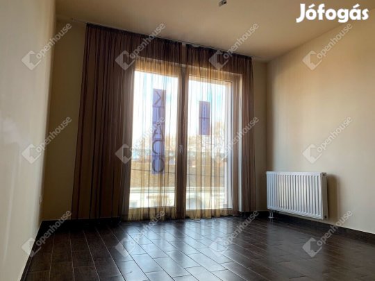 Debrecen belváros közeli lakás üzlethelyiségnek kiadó