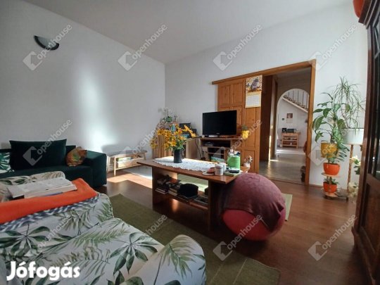 Debrecen belvárosában ház eladó