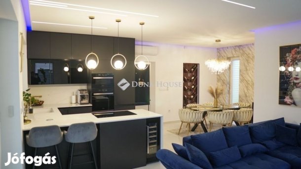 Debreceni 108 nm-es ház eladó